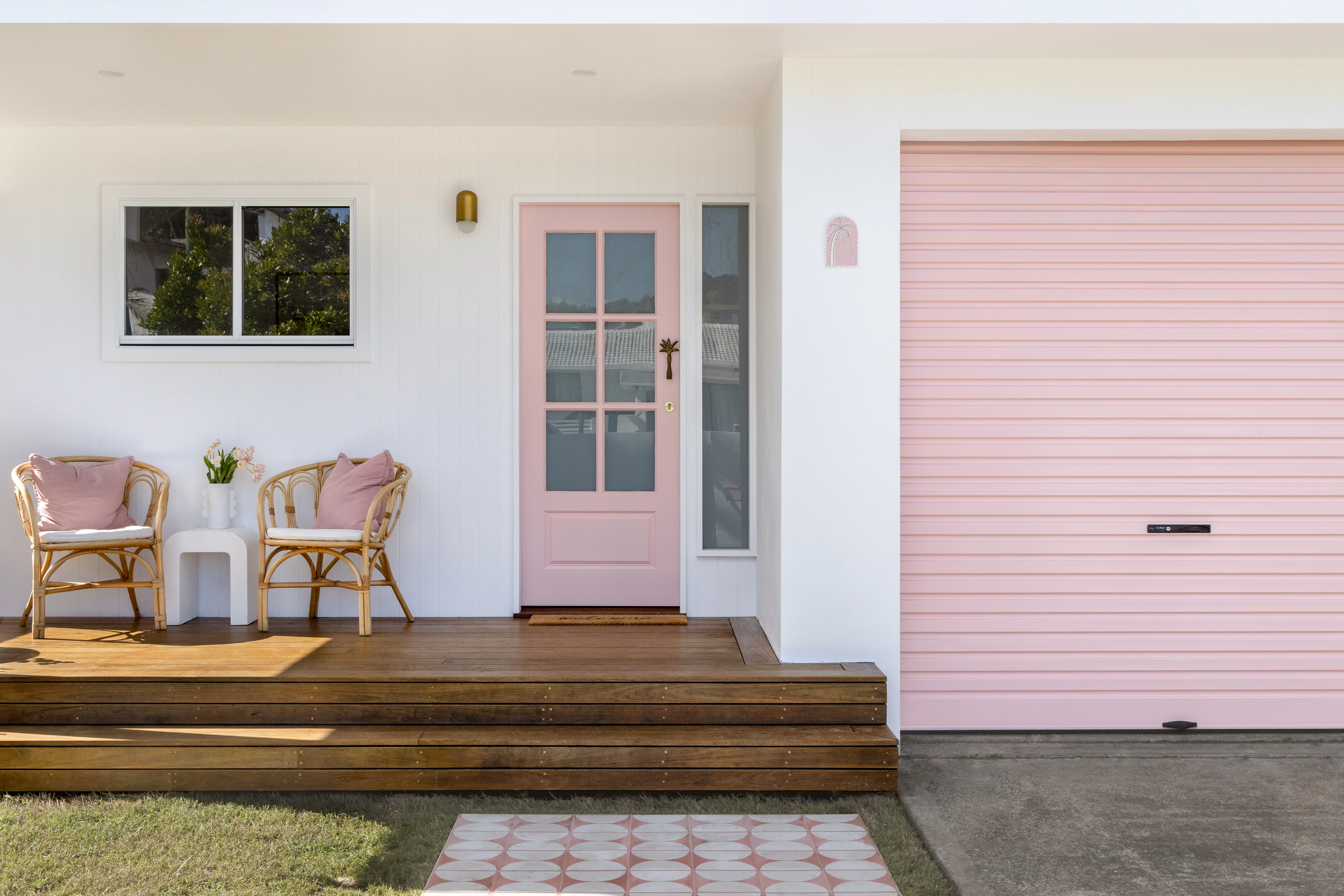 The-Pastel-Palm-HR-2