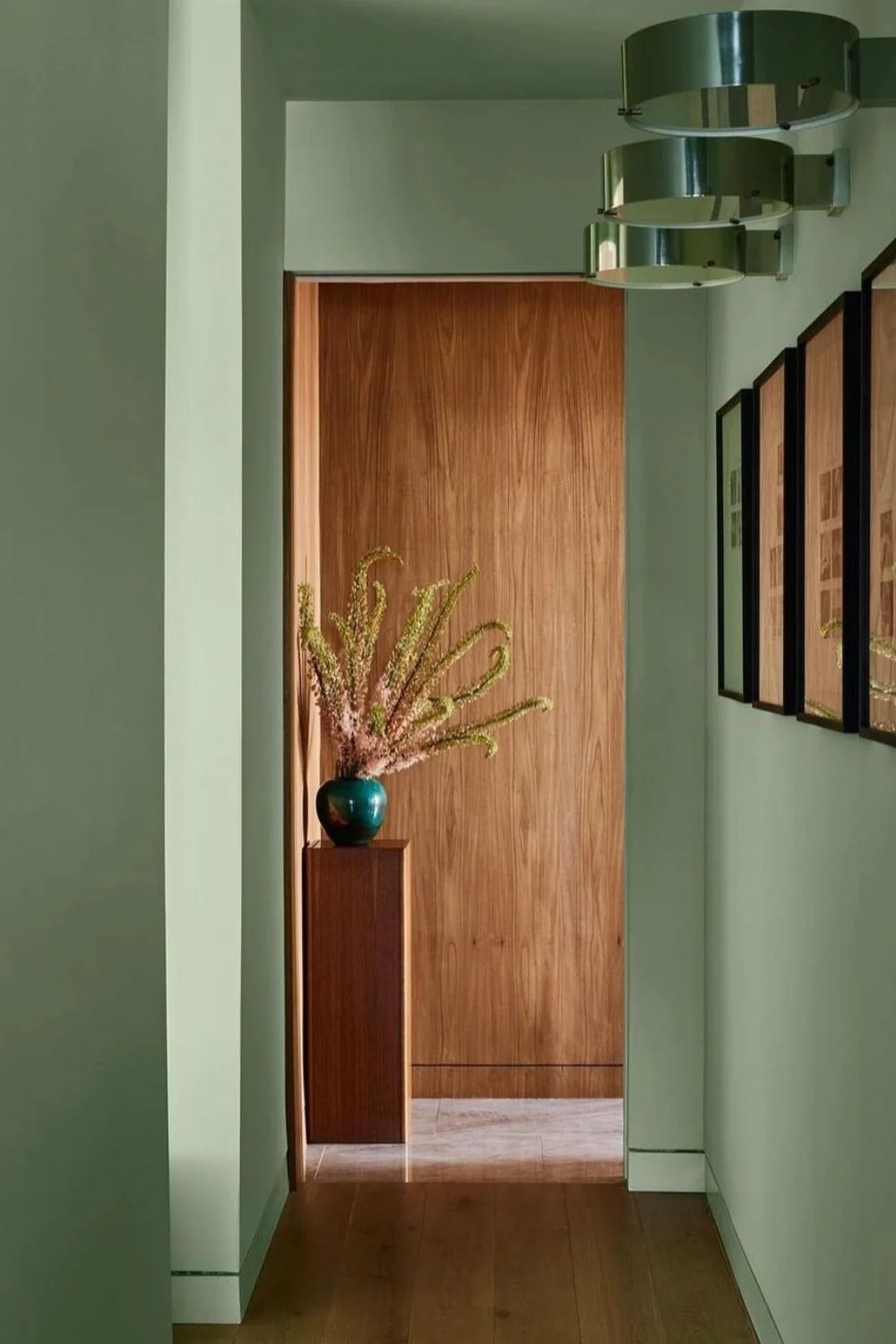 Entryway Decor Ideas Colour Drenched Green
