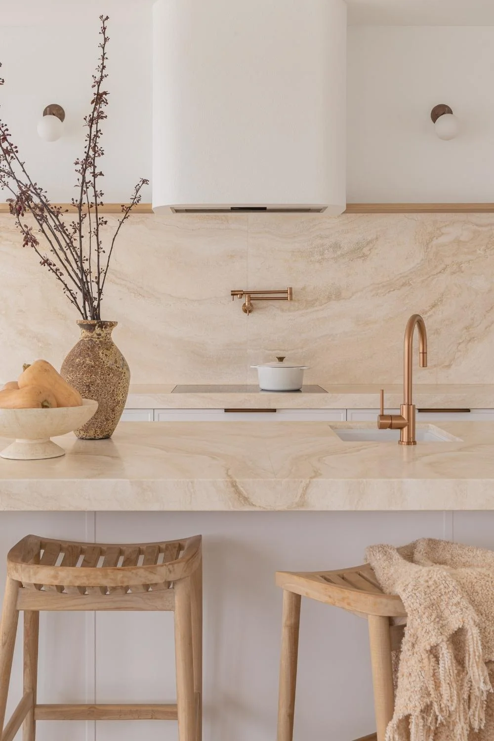 Kitchen Decor Ideas Styling an Island