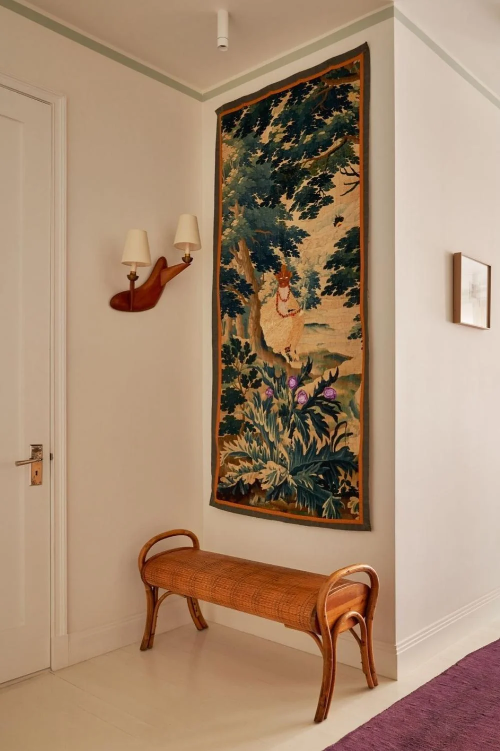 Entryway Decor Ideas Sitting Chair Bench Ornate