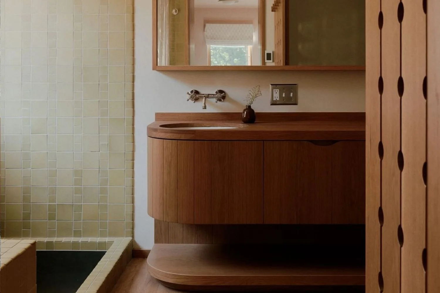 Bathroom Vanity Design Ideas Modern Curves
