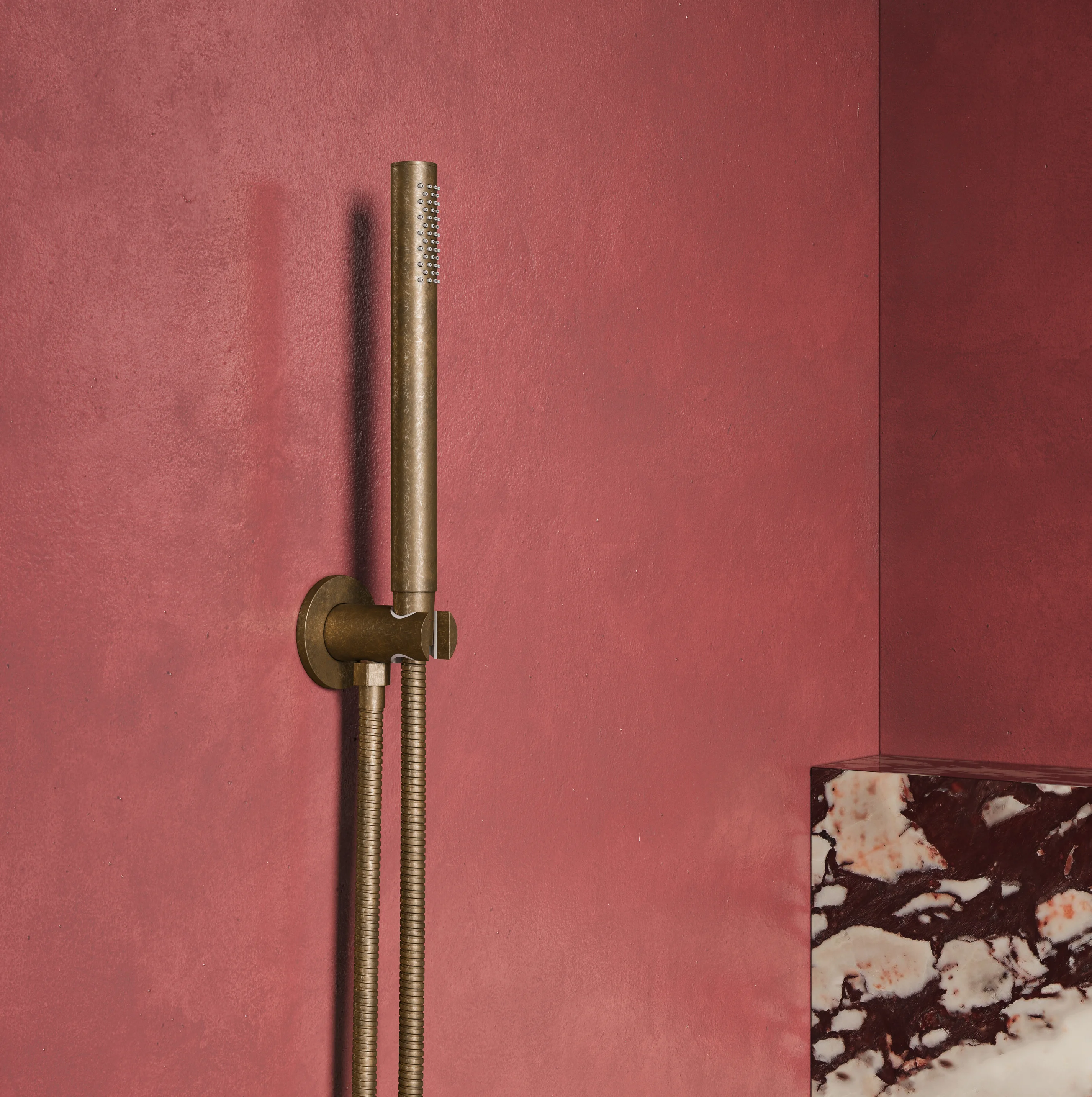 AntiqueBathroom ShowerScene Var02 Angle03 Aurum