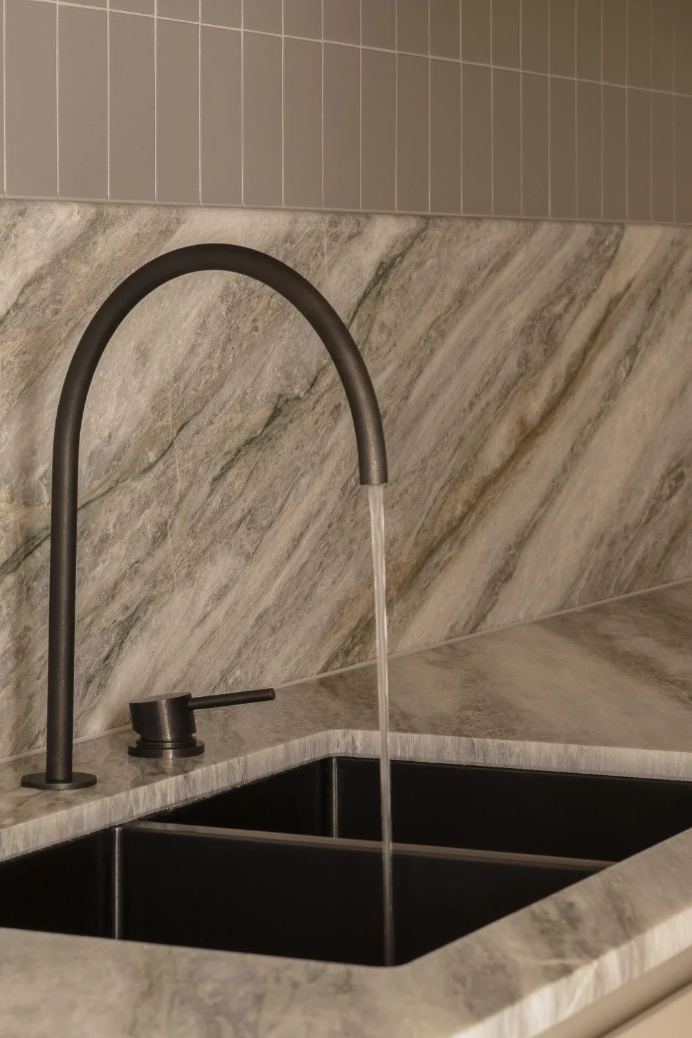 Gunmetal Finish Look