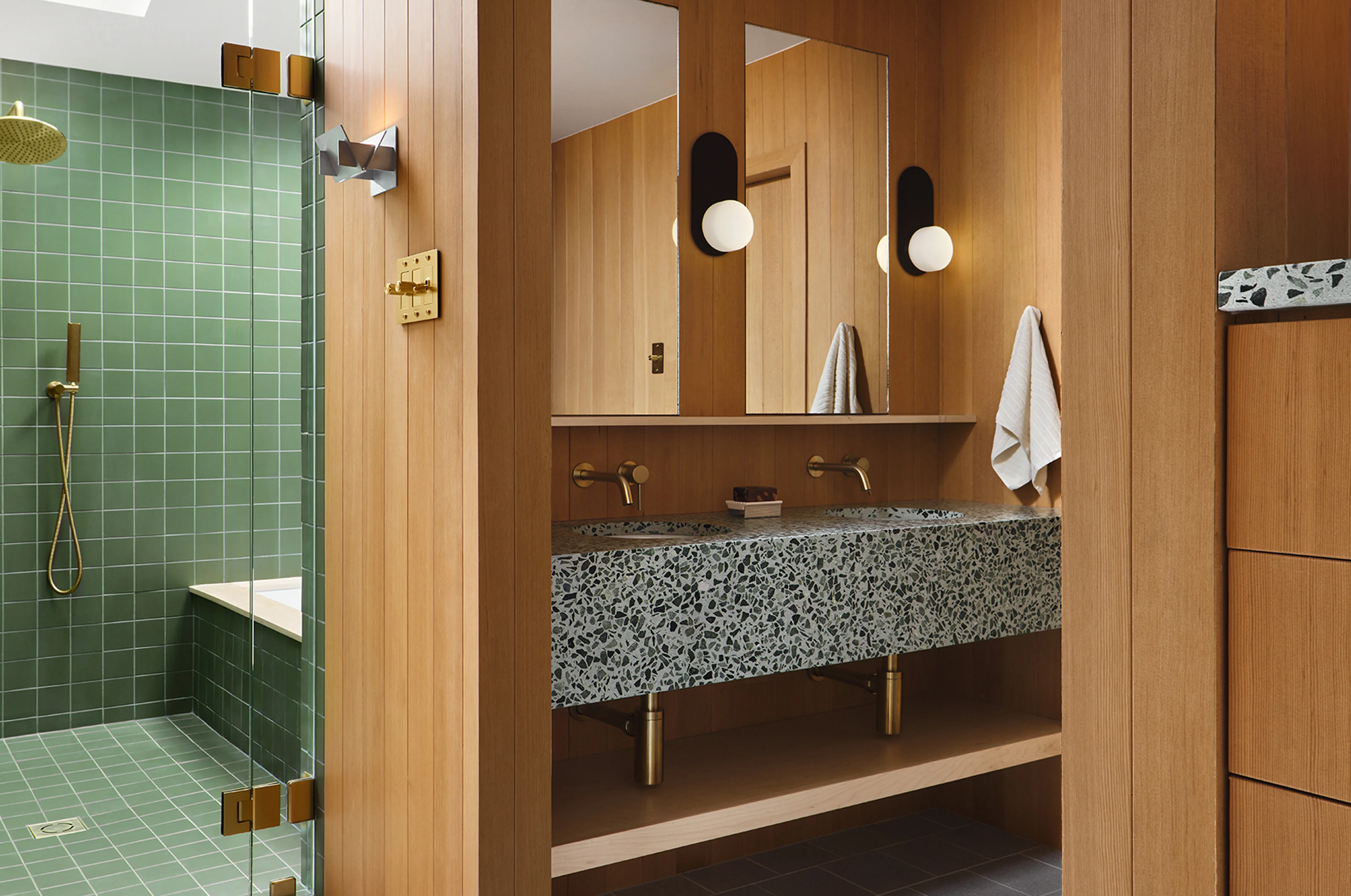 uk-commercial-page-slide2