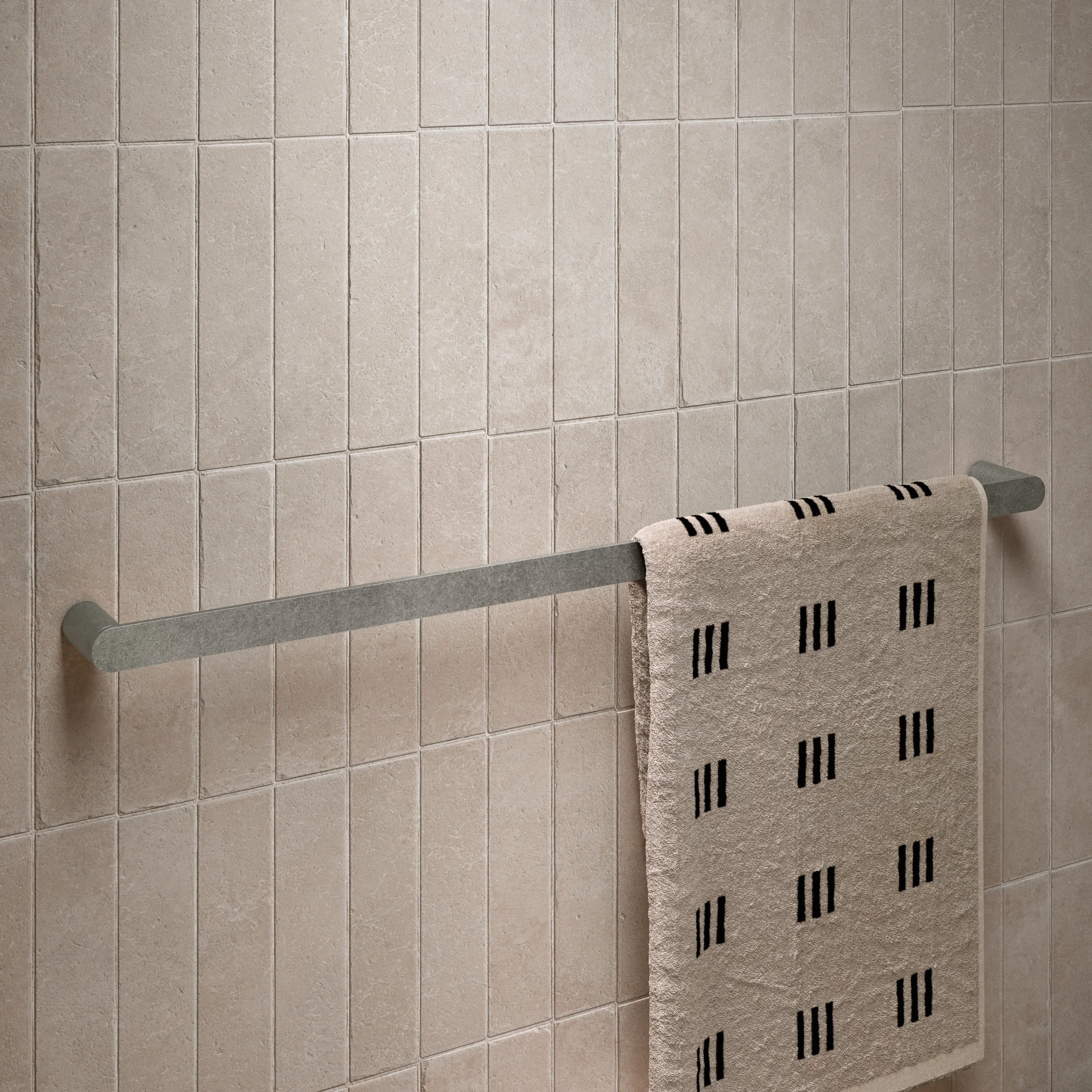 Sienna%20Sand%20Tiles Milani%20Towel%20Rail%20800mm-Steel