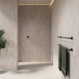 ModiAdjTowelRail Final View01 MB 01