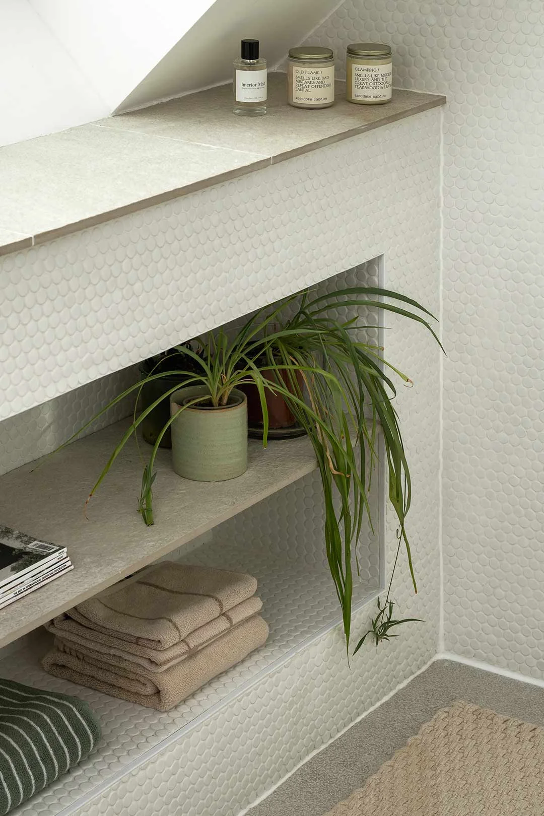 Studio-Becoming-tiled-concrete-shelving-bathroom-design