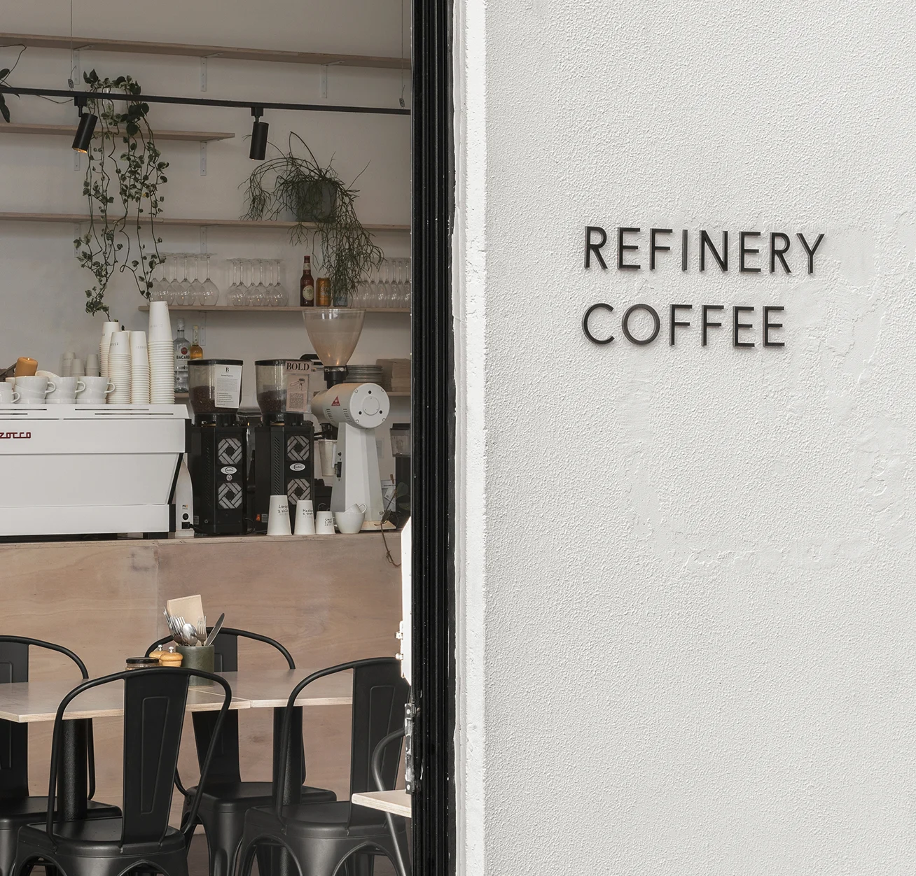 outdoor-signage-commercial