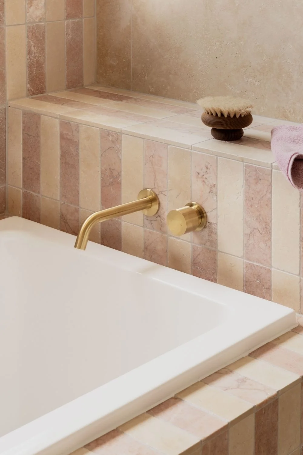 Colour Tiles Trends Stripe