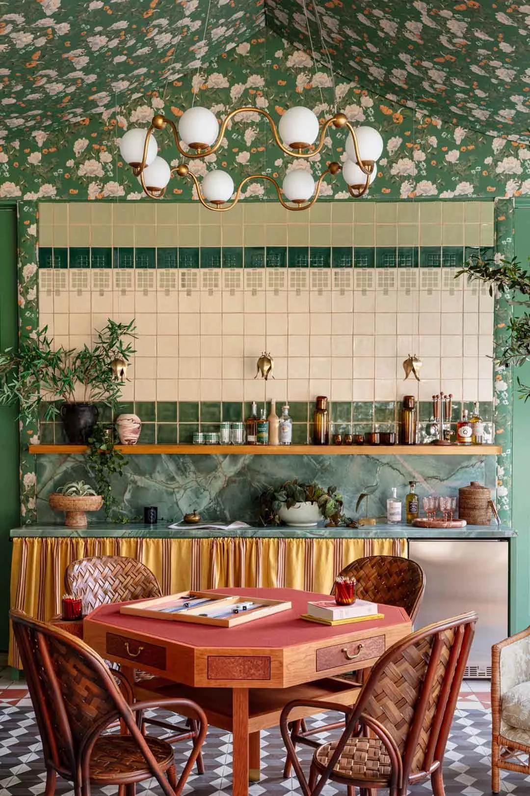 maximalist-interiors-green-floral-wallpaper-bar