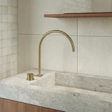 Elysian%20Bench%20Mounted%20Minimal%20Mixer Close%20Up BB