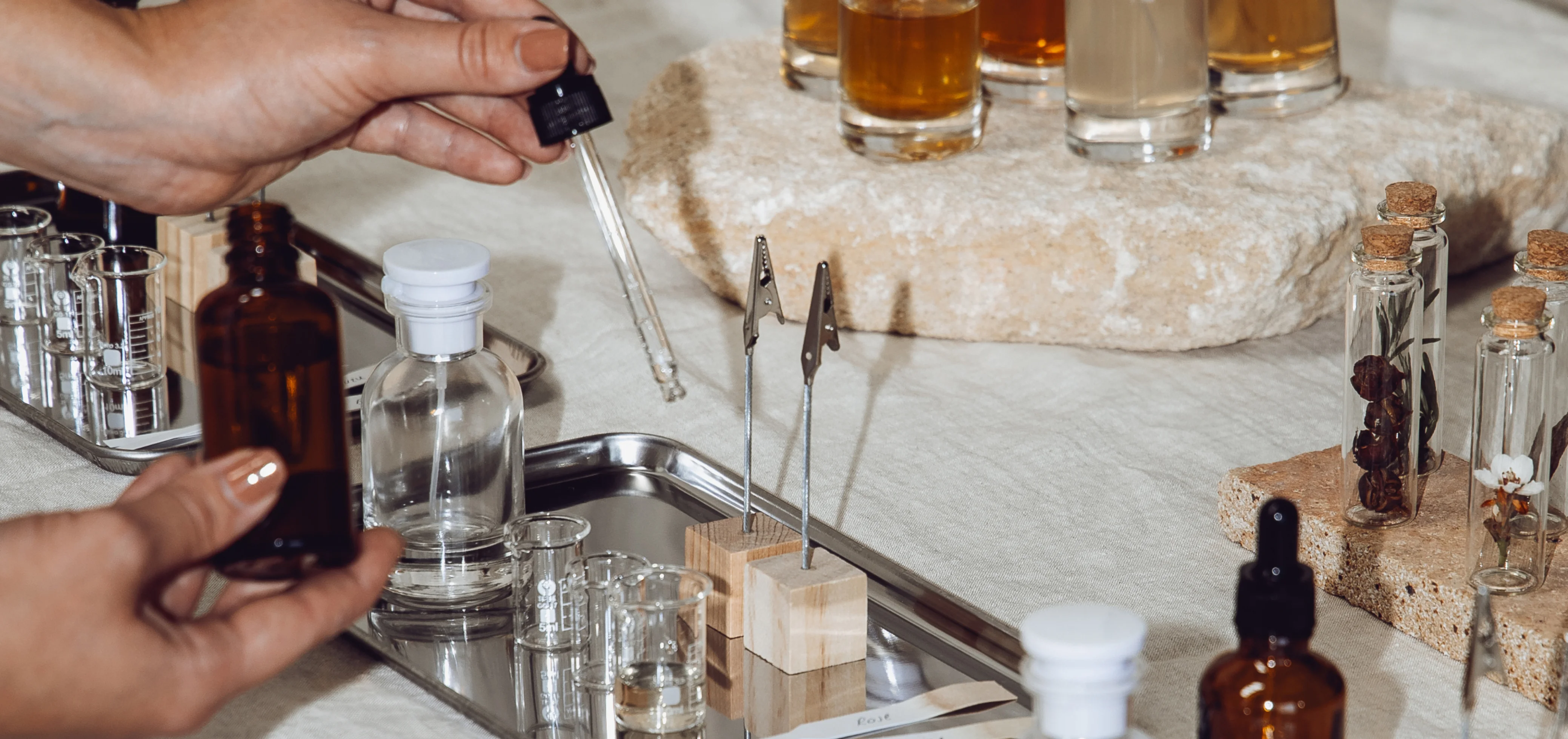 residium-landing-scent-booking-page