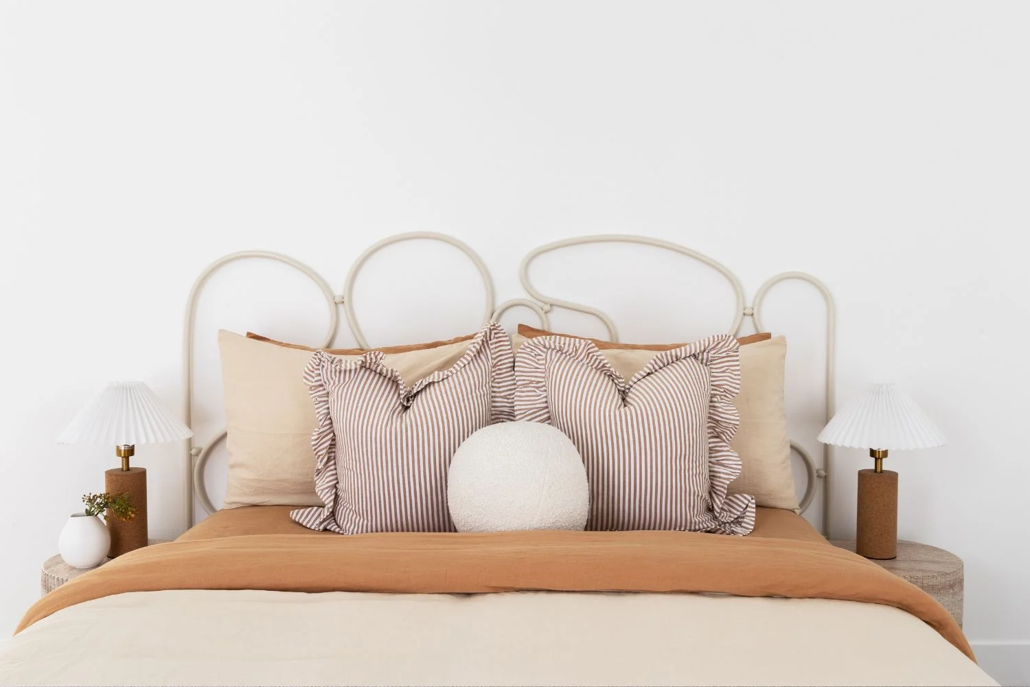 Bedroom Colour Schemes Warm Tones