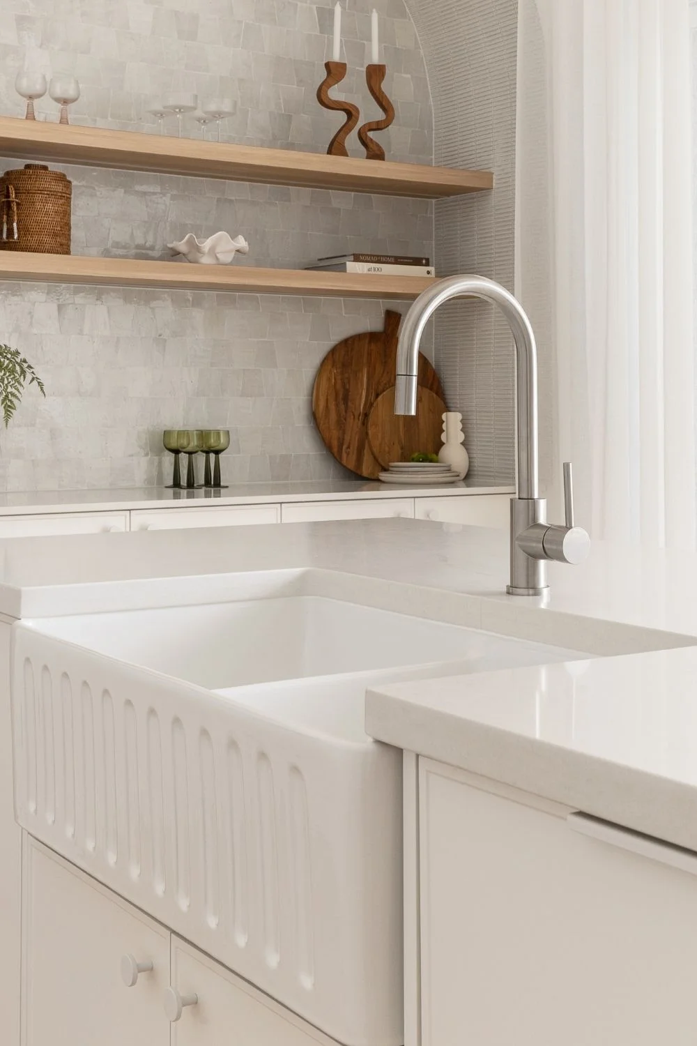 Stainless Steel vs White Sink Kitchen Fluted