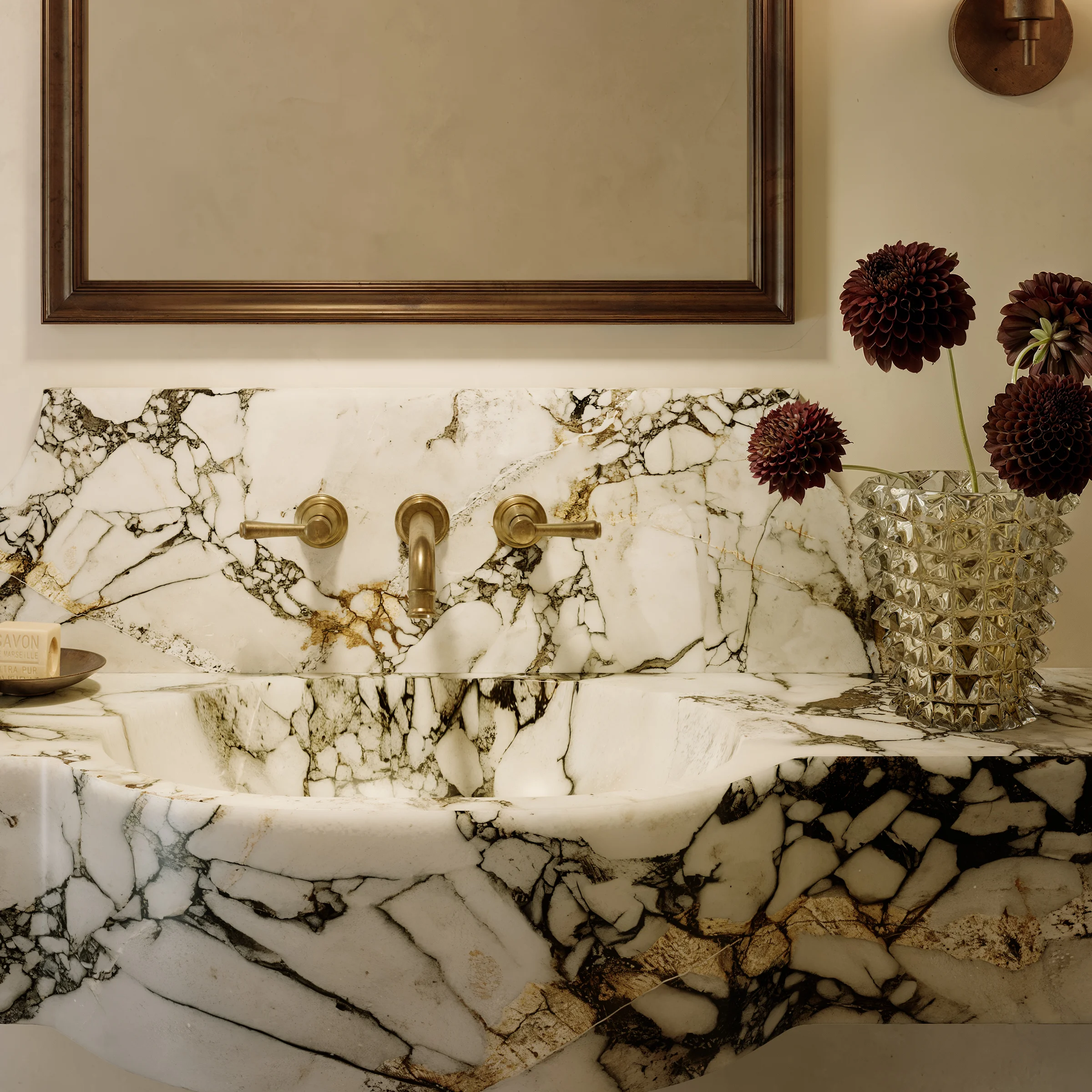 04 Vignette Basin Front