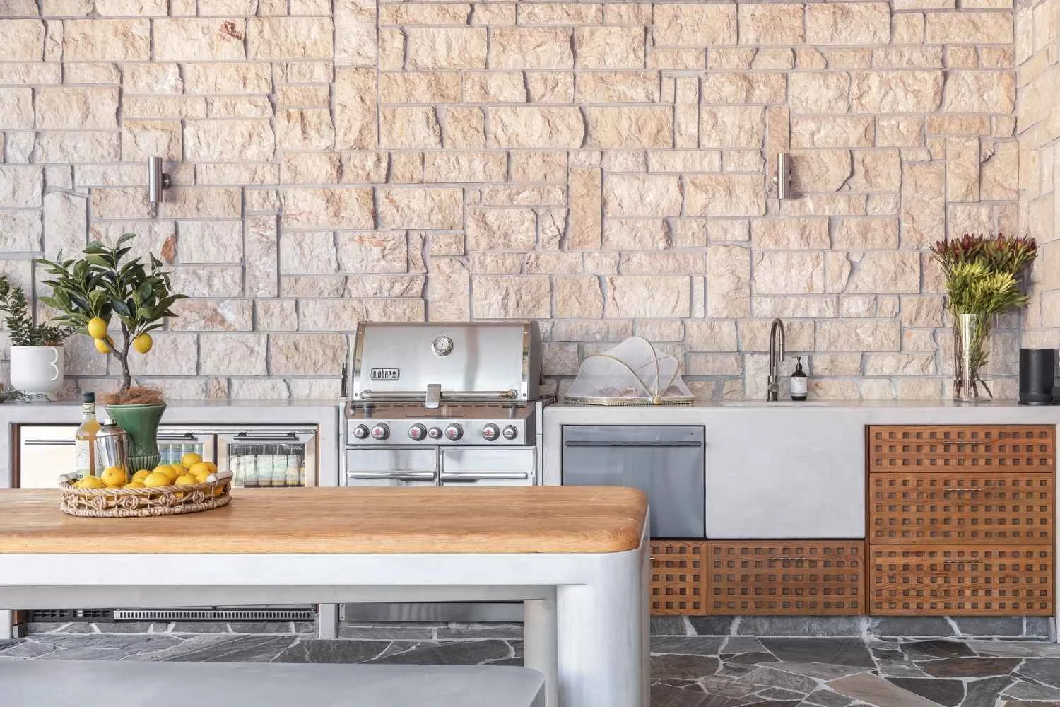 Outdoor Kitchen Designs Rustic