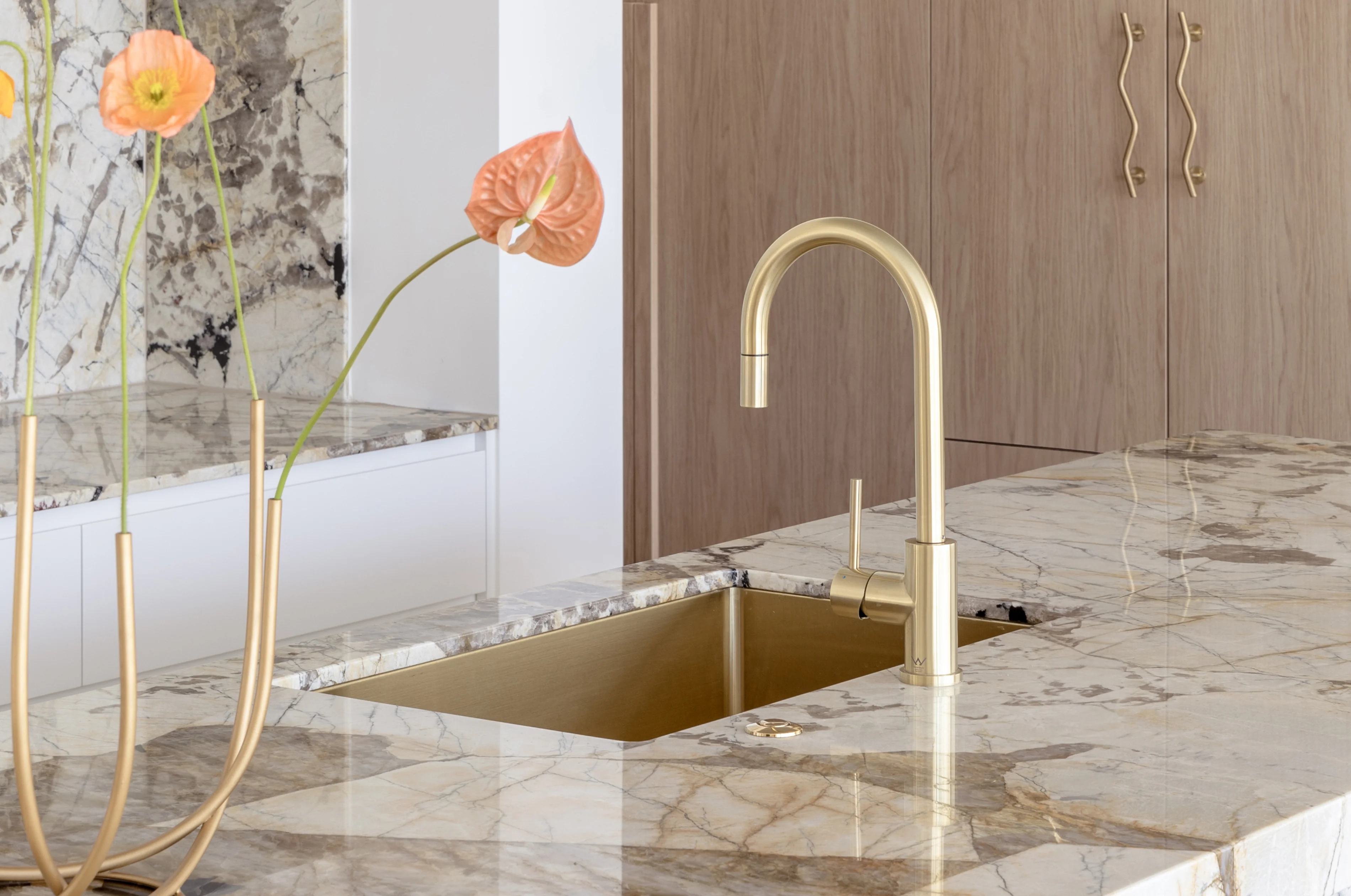 Grece-casestudy-kitchen-slide2