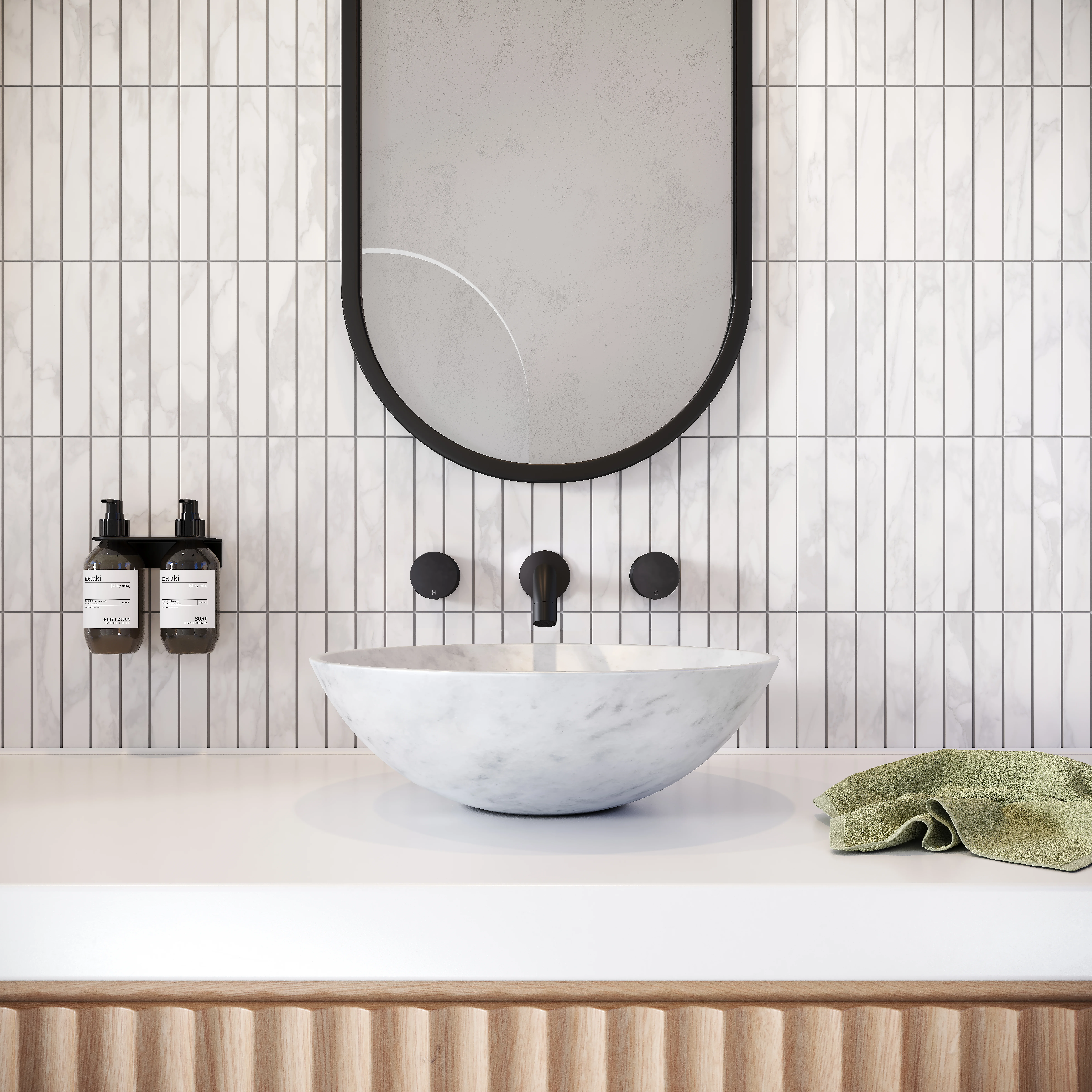 LIRA 01 Close up view MB