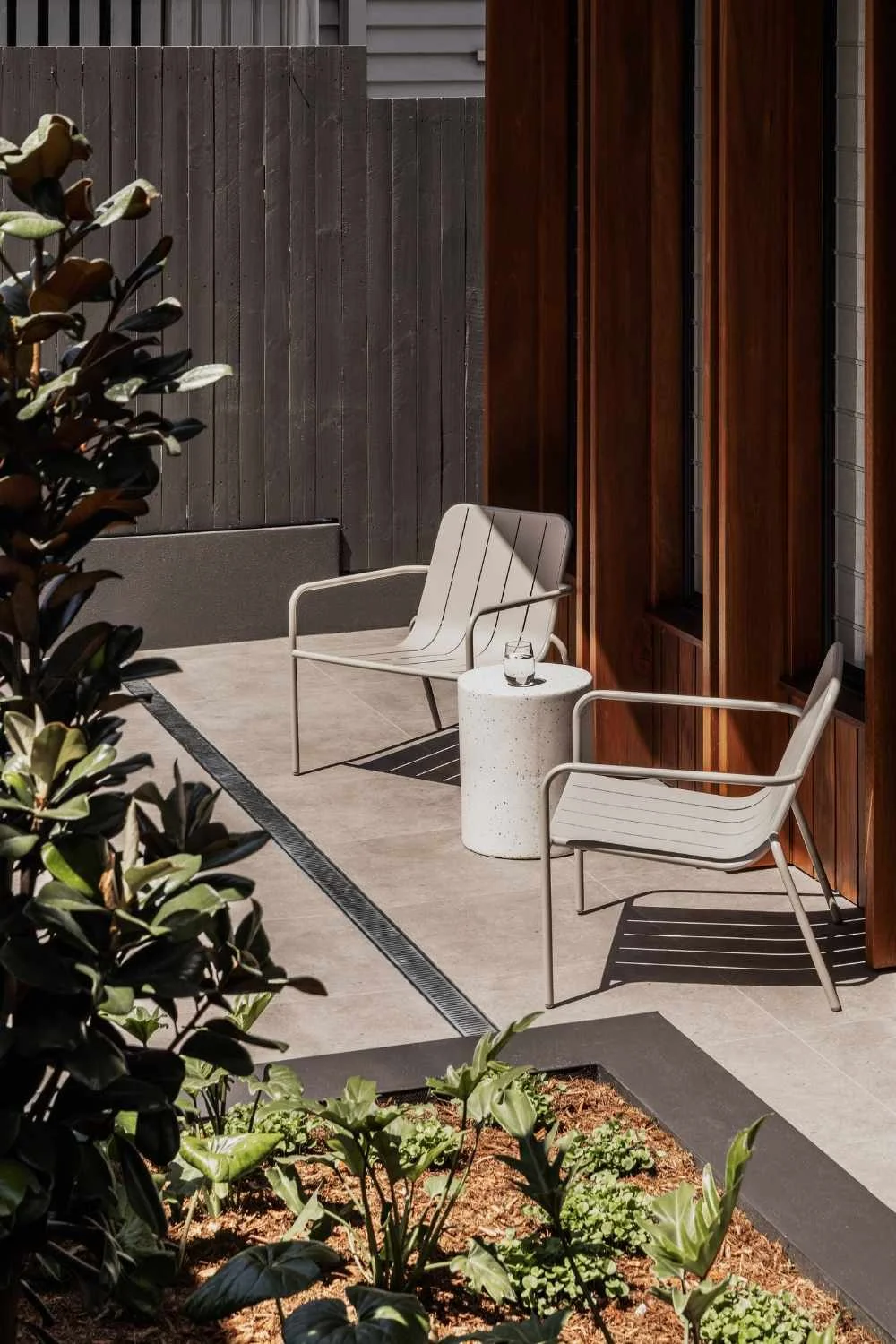 Novus Sunstone Property Group Outdoor Seating
