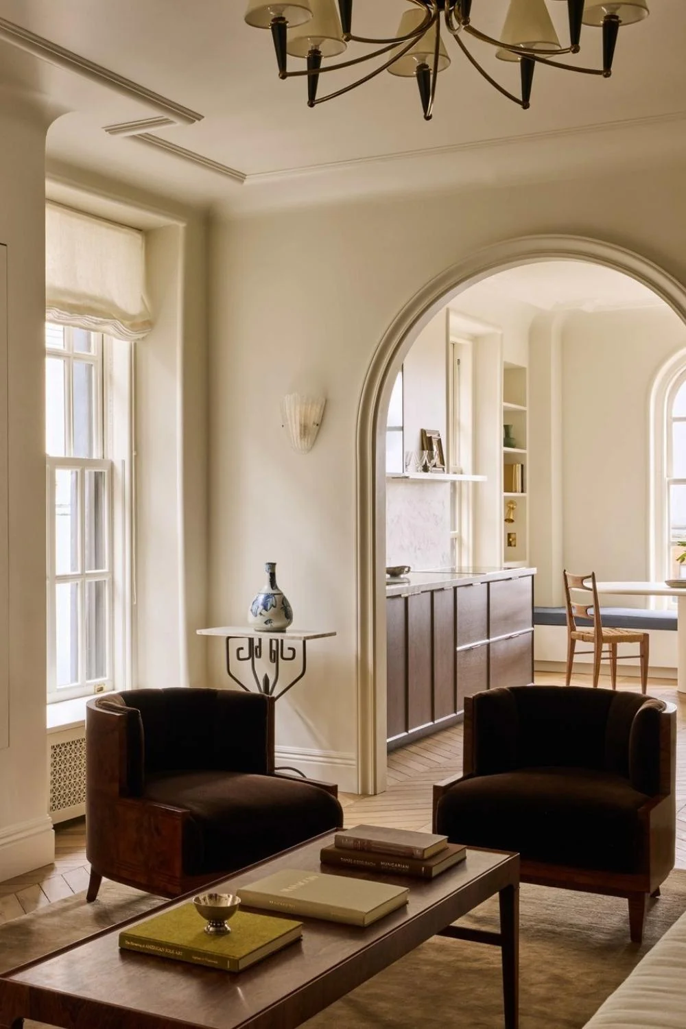 Modern Antique Interior Design Curves Details