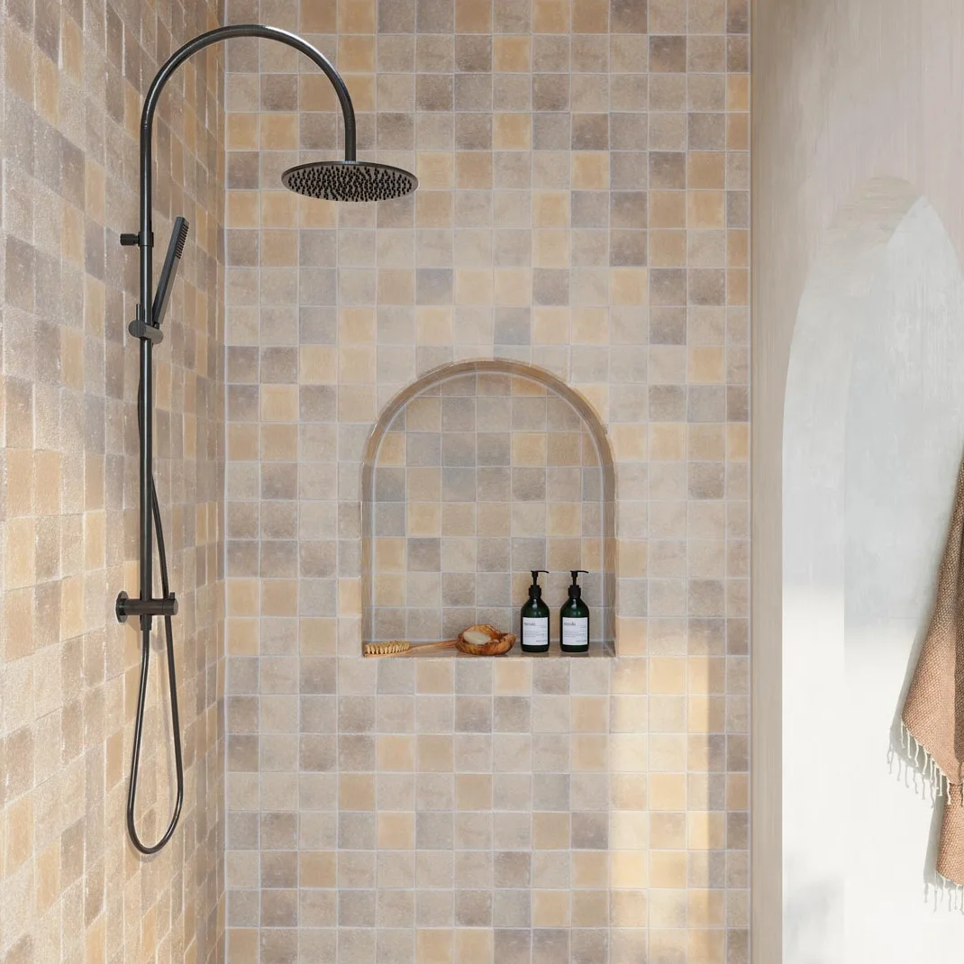 Elysian gooseneck Shower Gunmetal 02