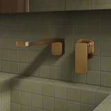 Shower Close%20Up NESSO Wall%20Mounted%20Spout-Minimal%20Mixer BC