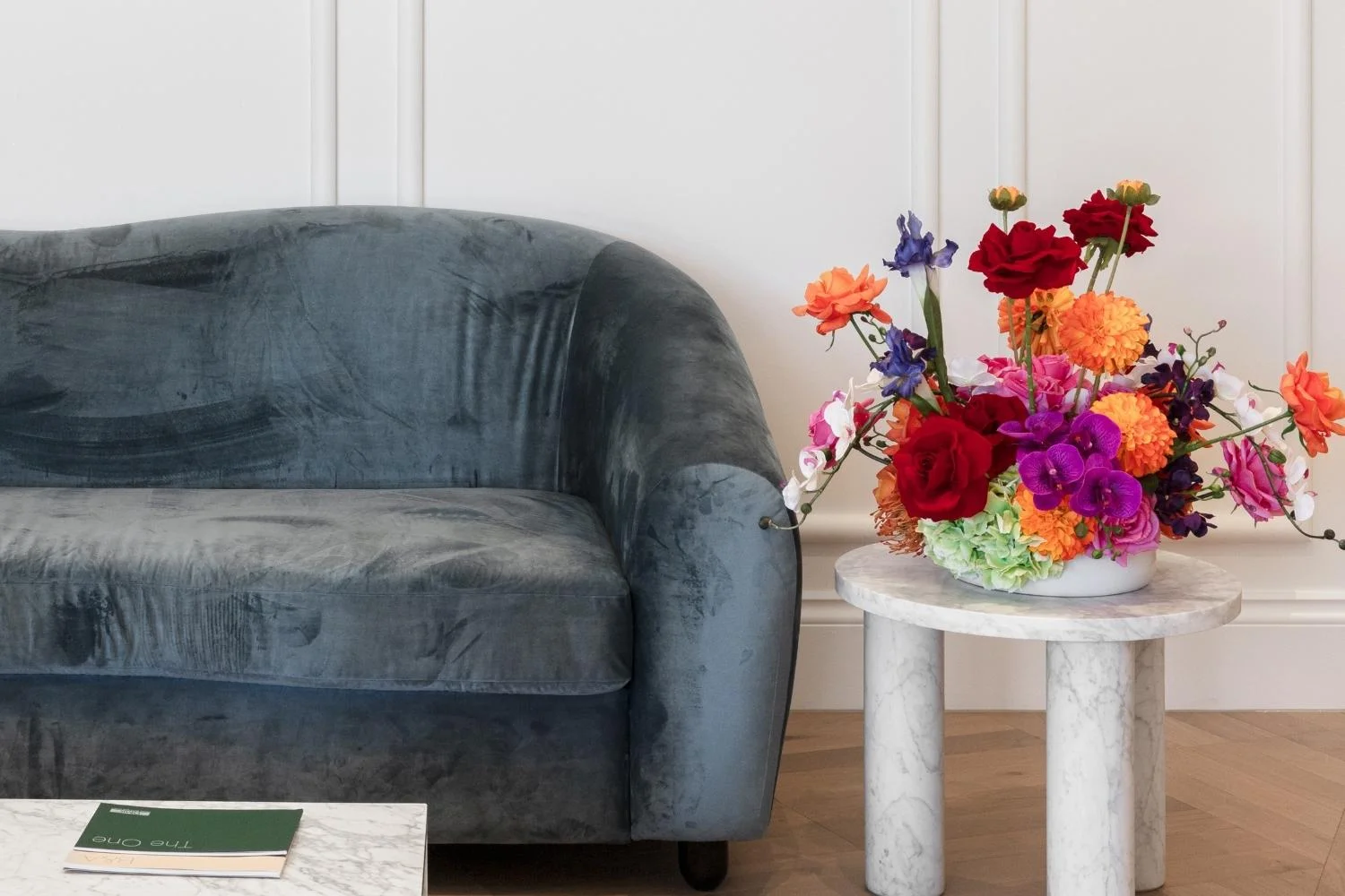 Flowers to Decorate Home Interiors Bold Statement