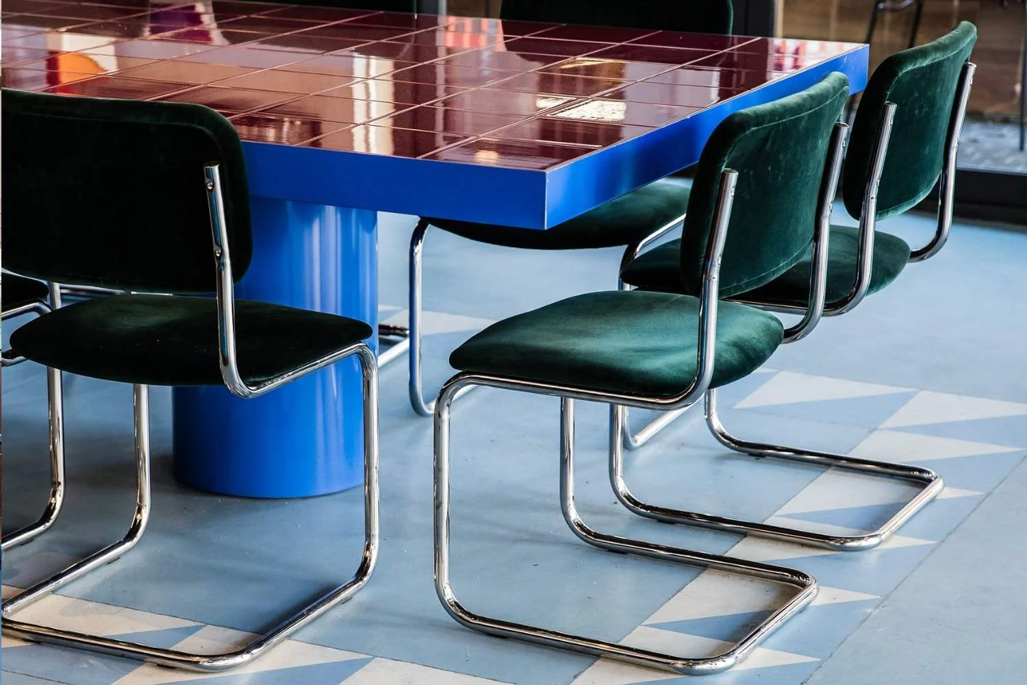 Aesthetic Cafes in Sydney Velvet Chrome