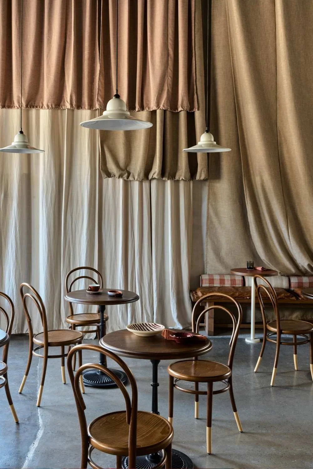 Aesthetic Cafes in Sydney Linen Italian