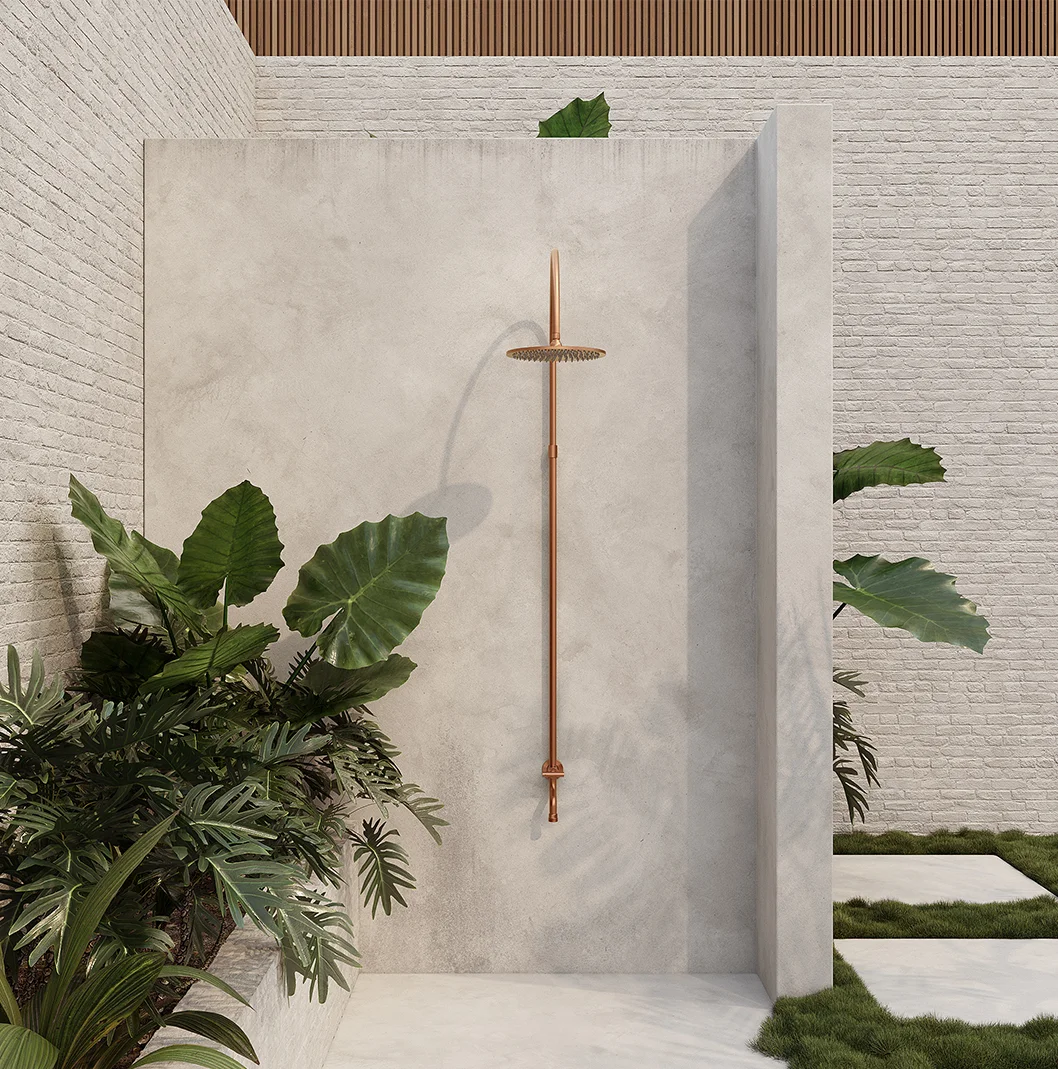 Sola WMOutdoorShower View1 BC