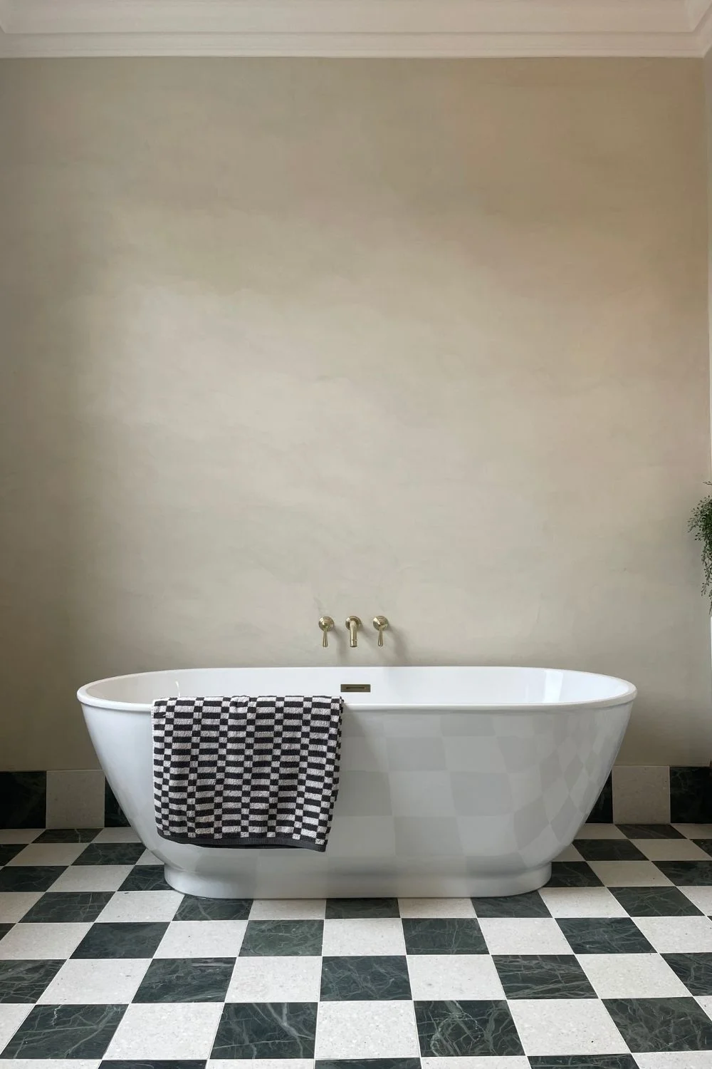 London Interior Design Bathroom Inspiration