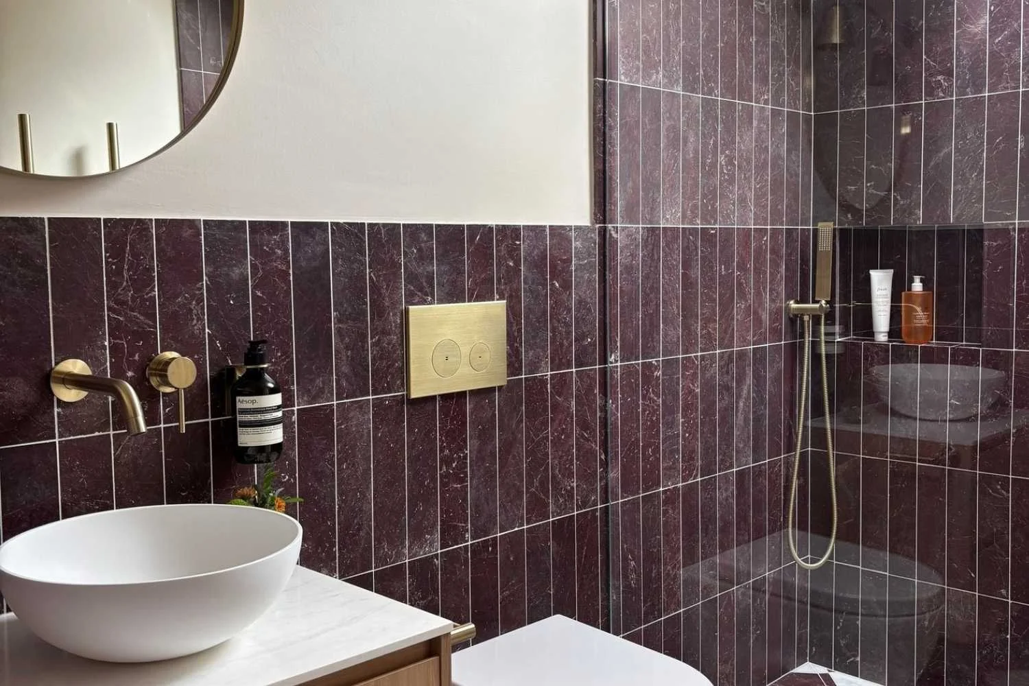 Modern vs Traditional Architecture Bathroom Materials