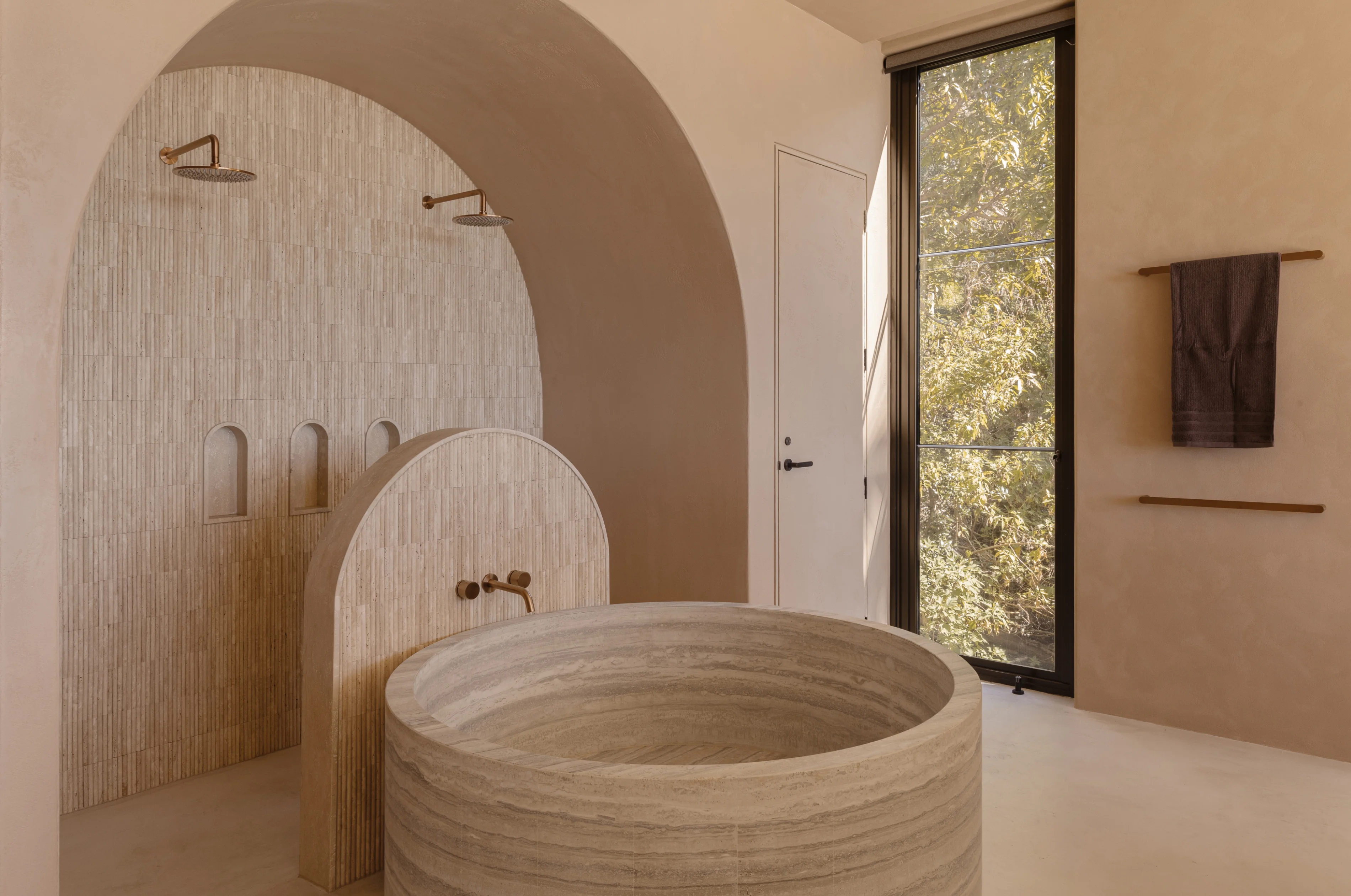 dune-bathroom-slide2