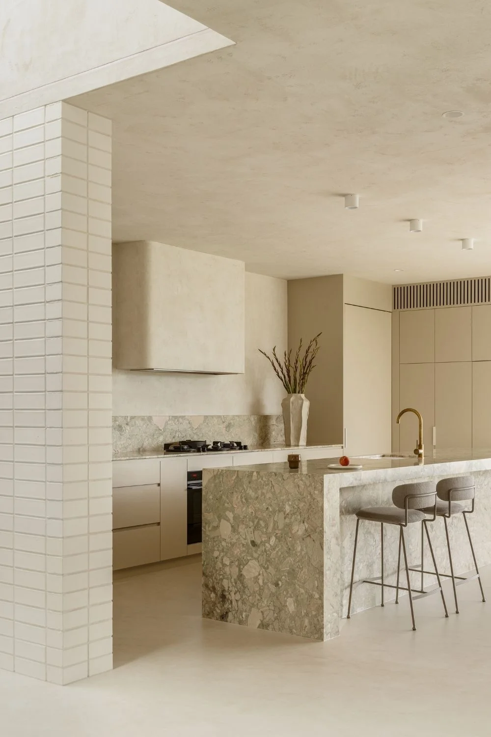 Aura by Kamber Coastal Contemporary Living Kitchen