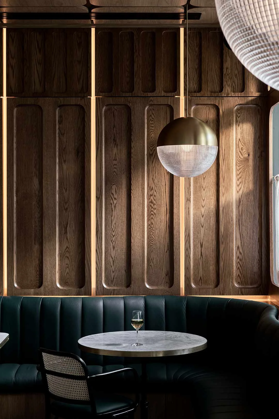 Beautiful-Cafes-in-Australia---100-Flinders-Lane-in-Melbourne---7