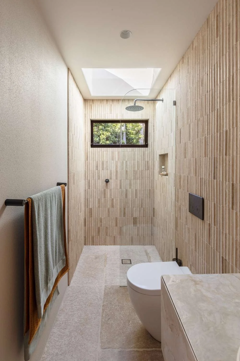 How to Renovate a Bathroom Compact Space