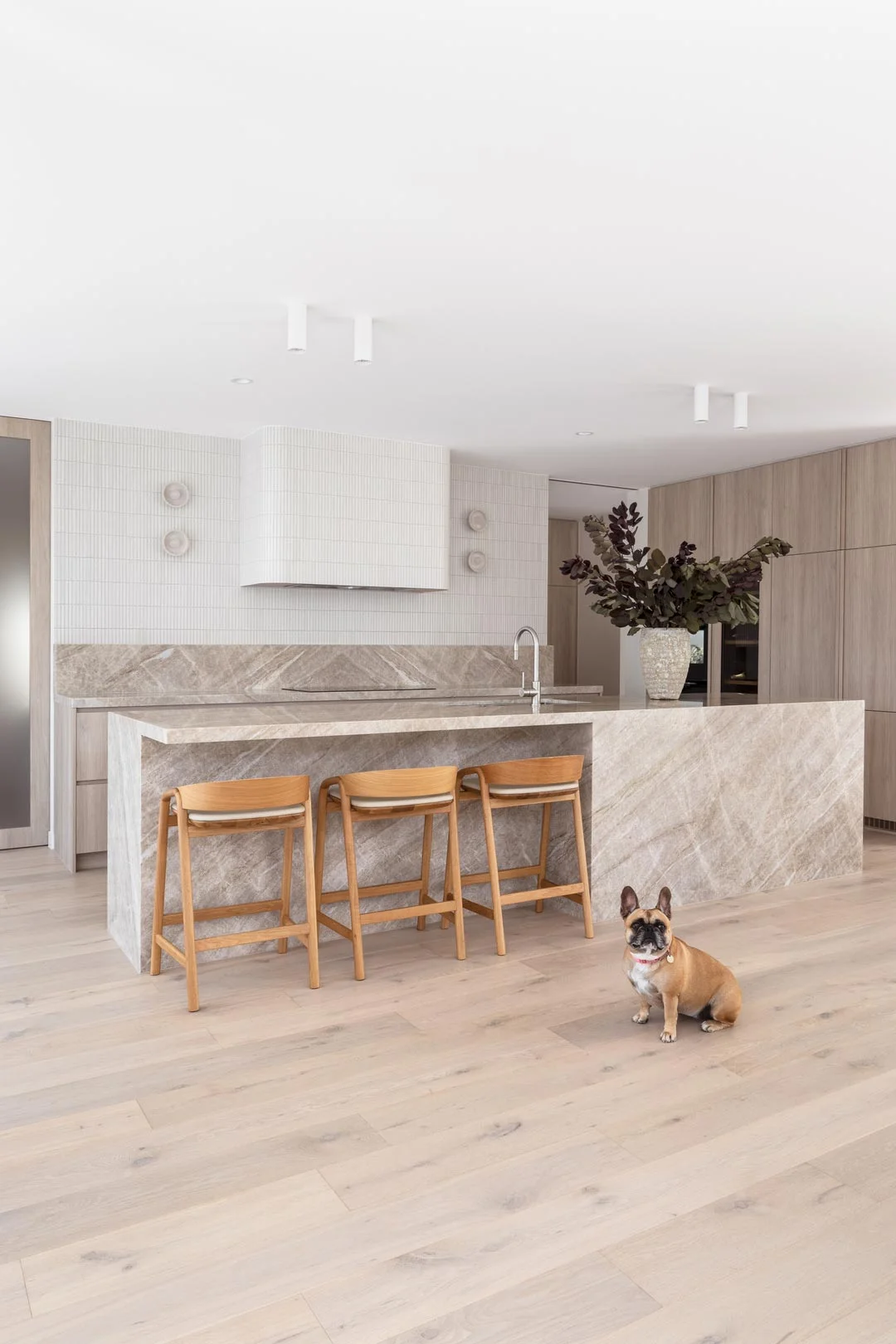 Kitchen-Design-Ideas-minimalist-grey-marble-kitchen