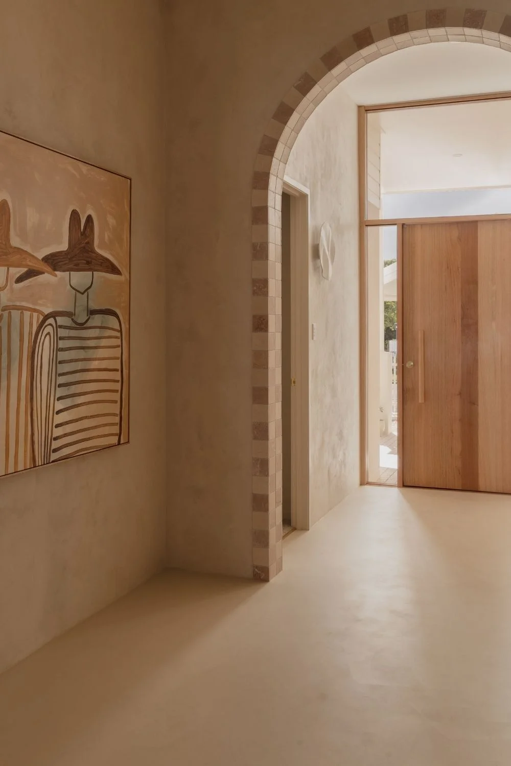 Bisque Reuben Cotter House Entryway