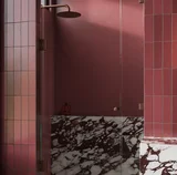 AntiqueBathroom FullScene Var02 Angle03 GlassToWall Bronze
