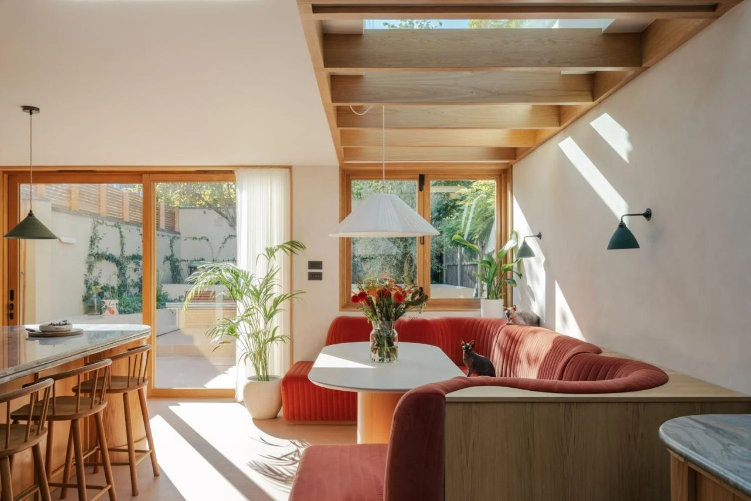 Symposion House Modern Minimalism UK Kitchen Dining