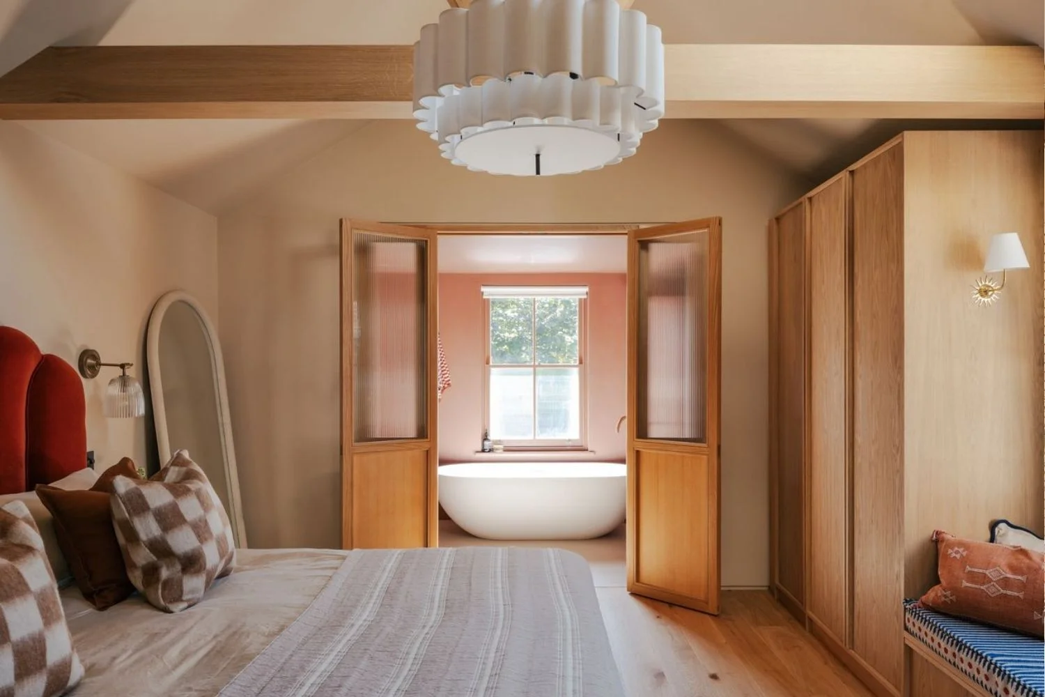 Symposion House Modern Minimalism UK Master Suite