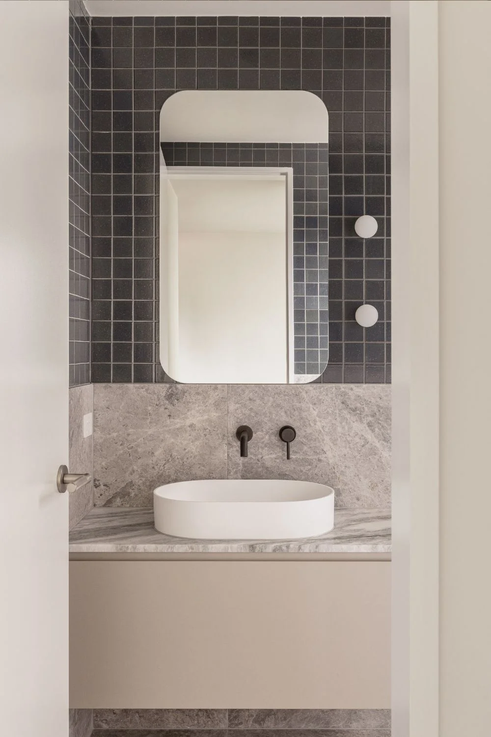 Project Gillies Duplex Melbourne Powder Room