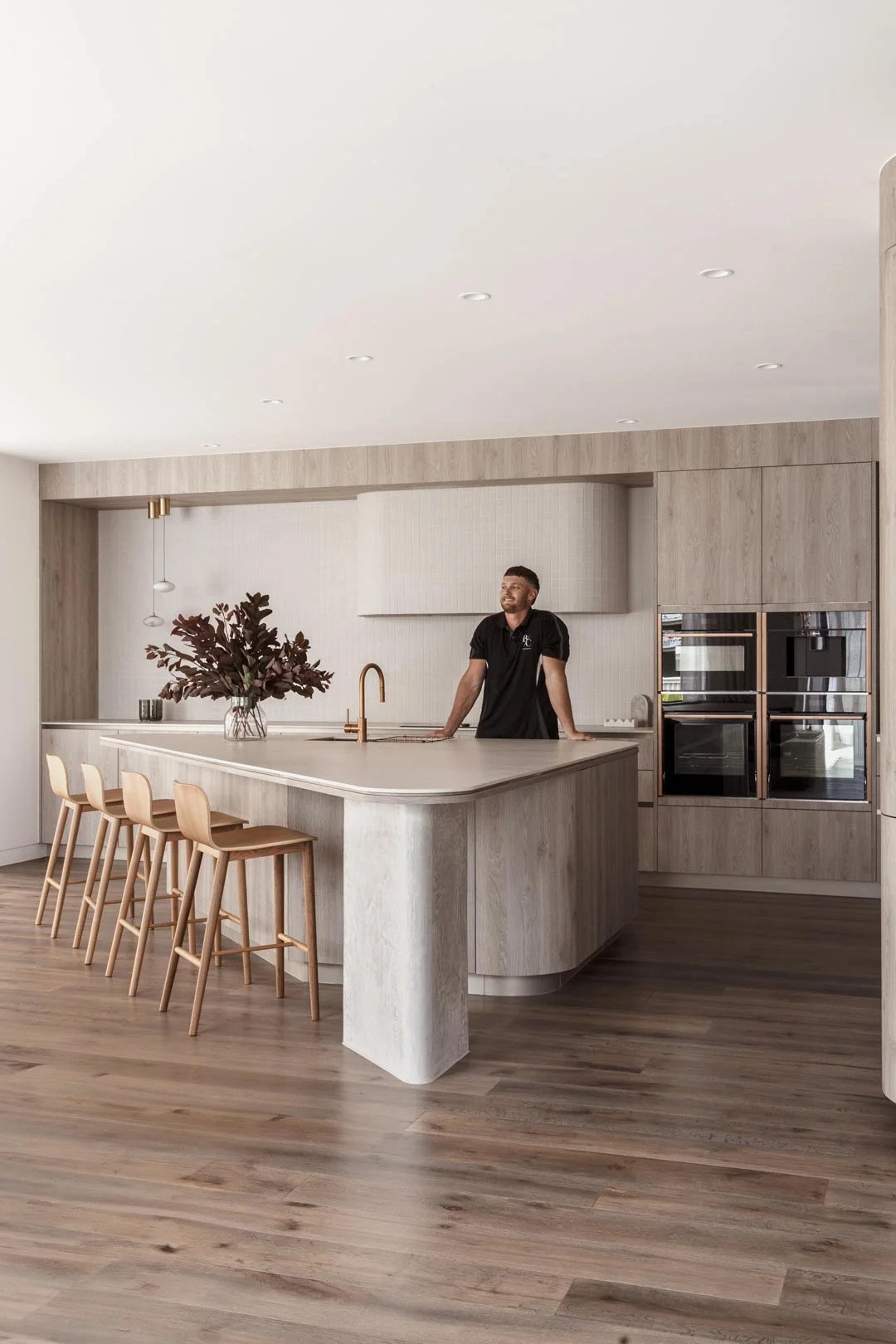 BC-Developments-Triangle-island-bench-design