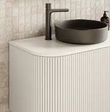 Zahara%20Curved%20Fluted%20Vanity Close%20Up 900mm