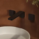 Nesso Vanity Close%20Up Assembly%20Taps-MB