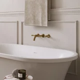 Kingsley TAB Bathroom Bath Scene 04