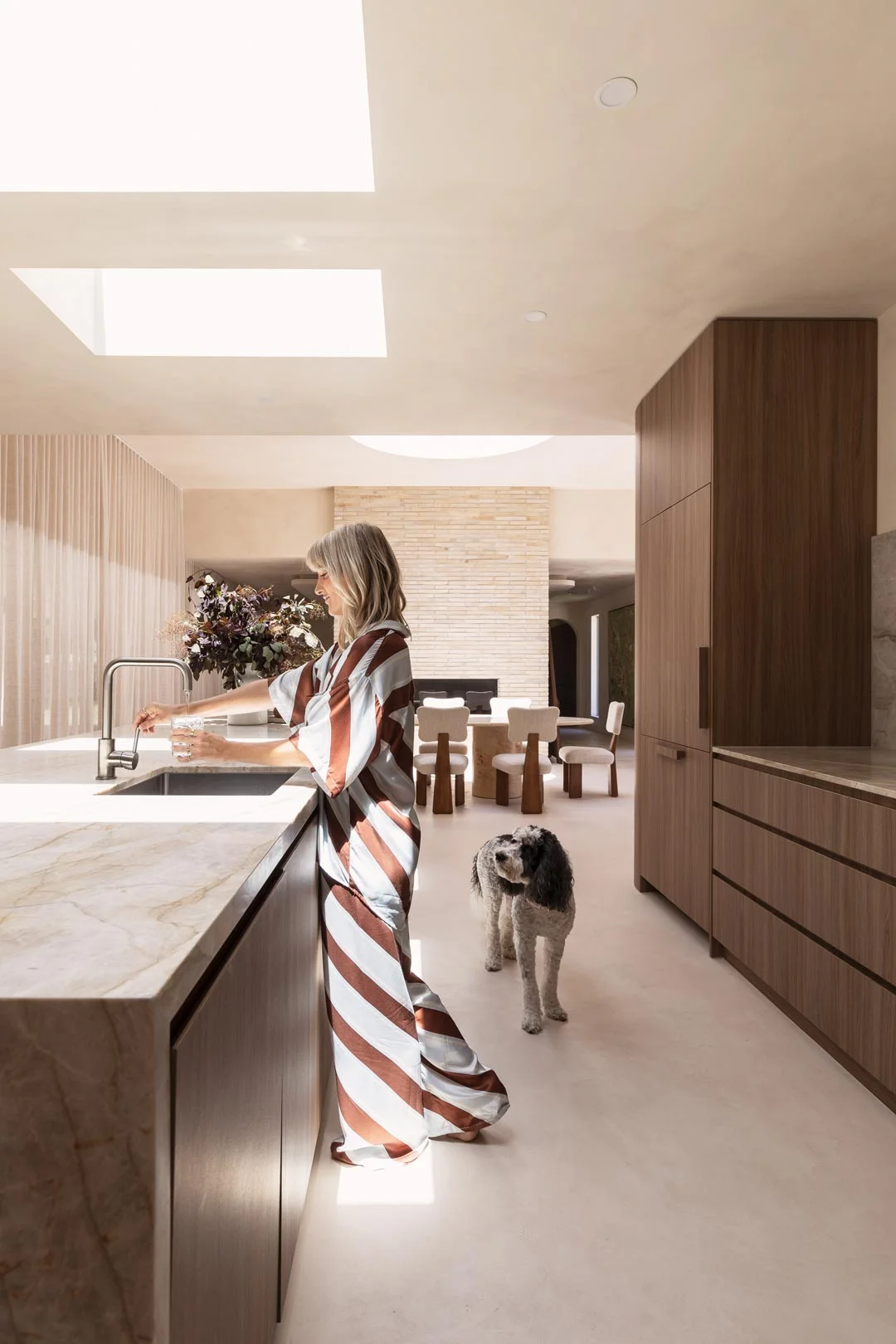 ellie-watson-contemporary-interior-design-kitchen