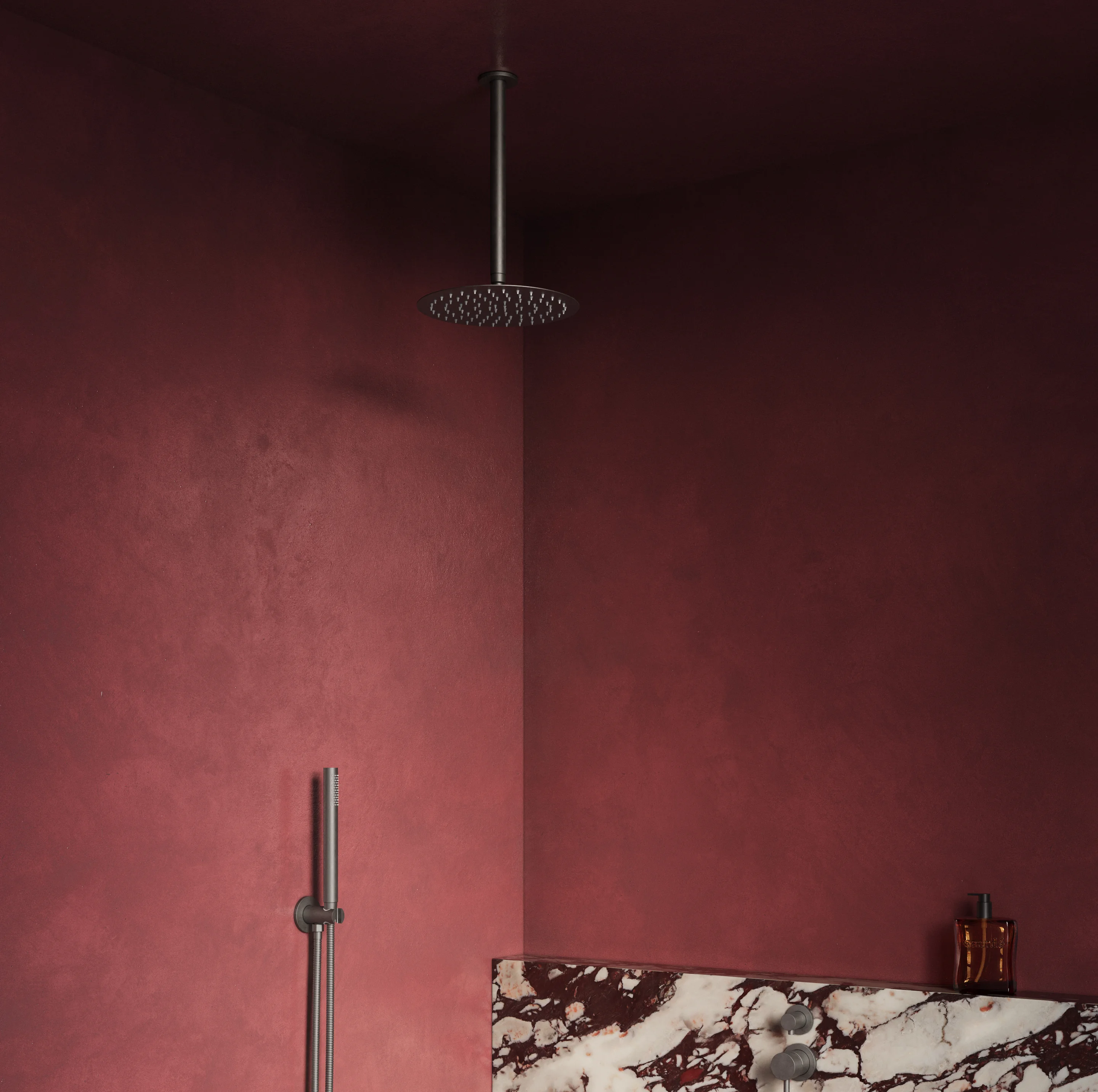 AntiqueBathroom ShowerScene Var02 Angle01 Steel