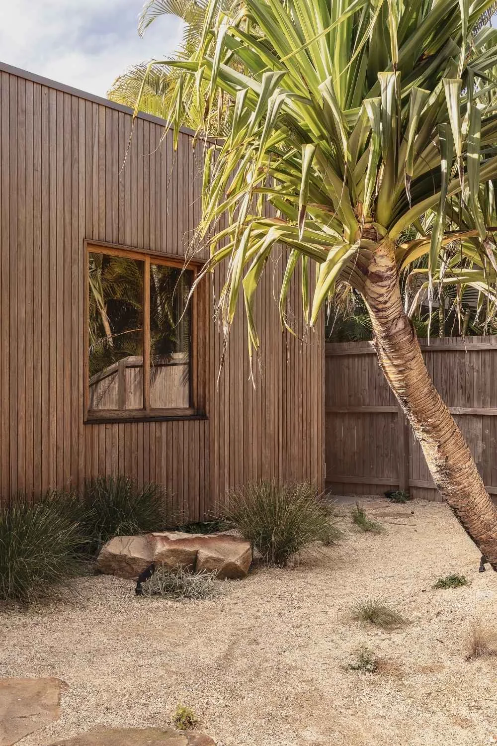Californian Bungalow Japanese Aesthetic Outdoor Rock Garden Grasses