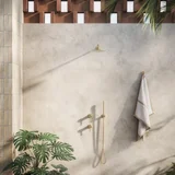 Sola%20Concept%201 Full%20Outdoor%20Shower V1 BB